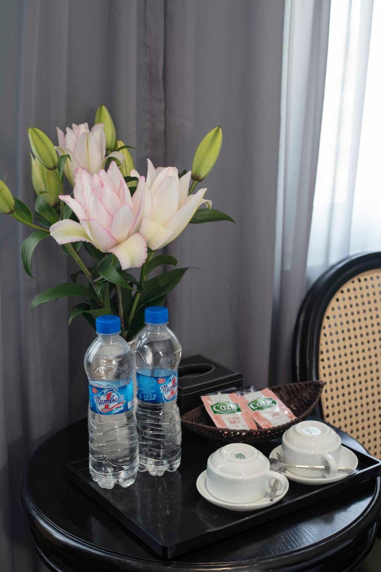 Madelise Amica Hotel And Travel Hanoi Dış mekan fotoğraf